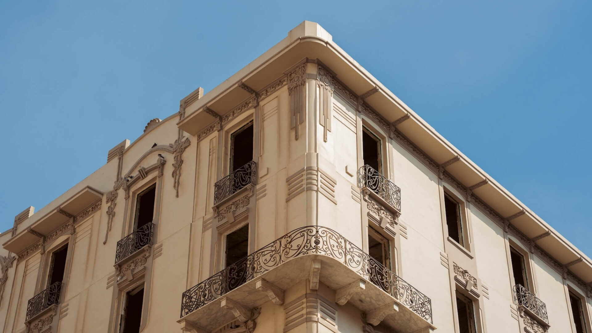 Al Ismaelia - Landmarks - DEC25 - 29 Hoda Shaarawi - Split Hero - 2